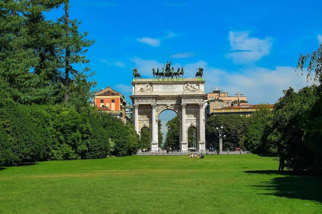Life - Parco Sempione / Moderno * Mailand