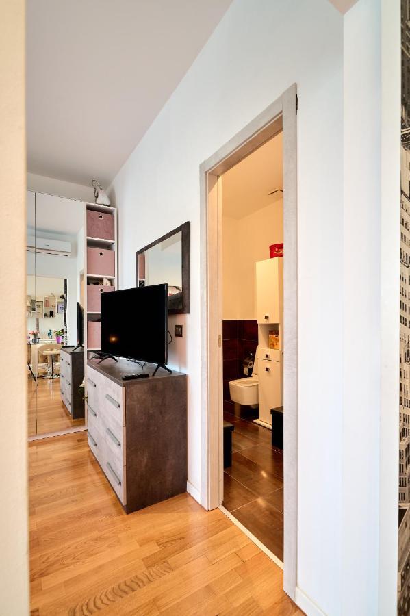 Life - Parco Sempione / Moderno Apartment Mailand